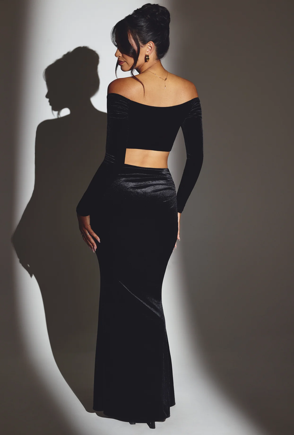Velvet Off-Shoulder Ruched Crop Top in Jet Black - Image 2