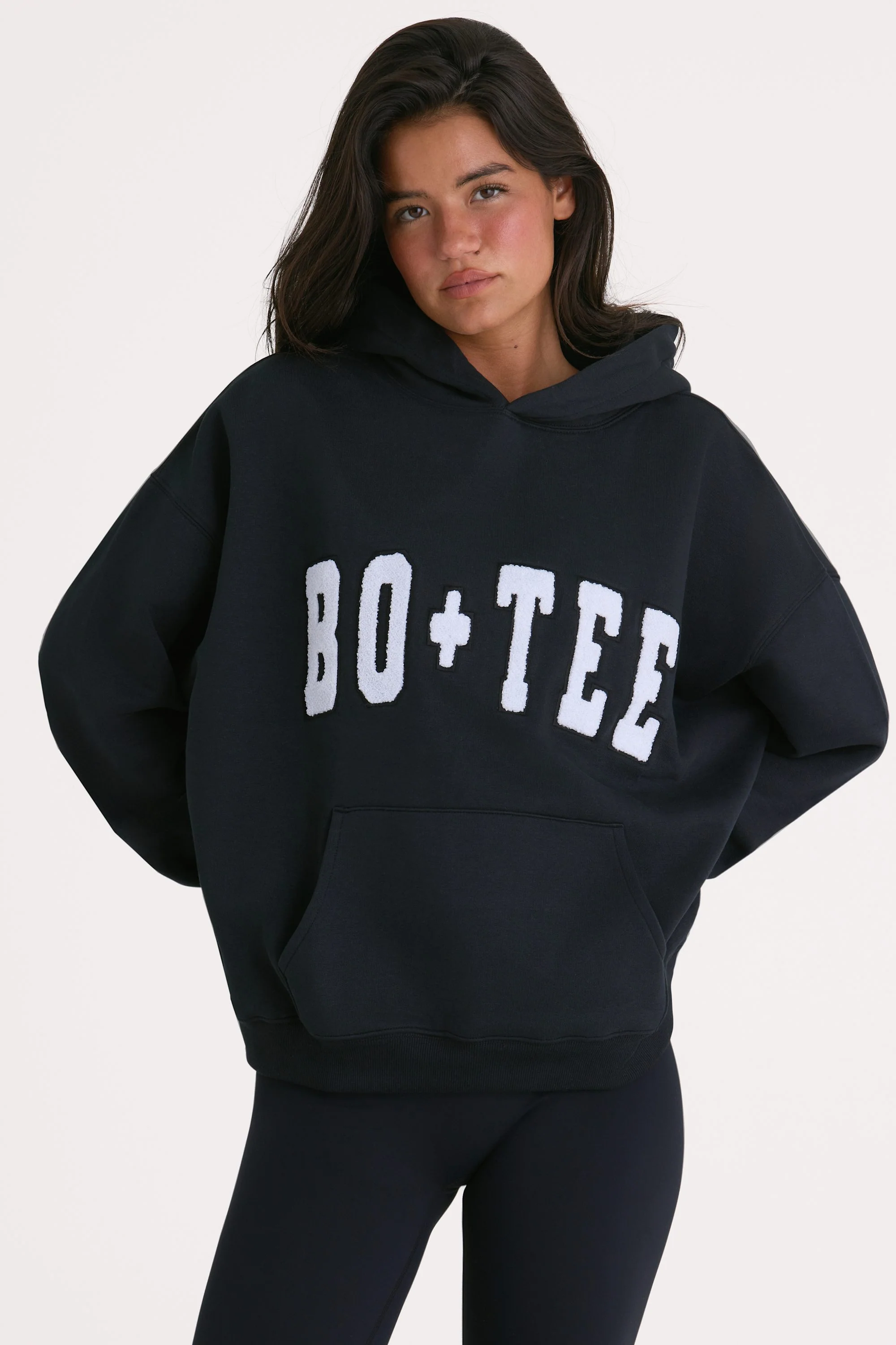 Oversized Hoodie in Black - Image 3