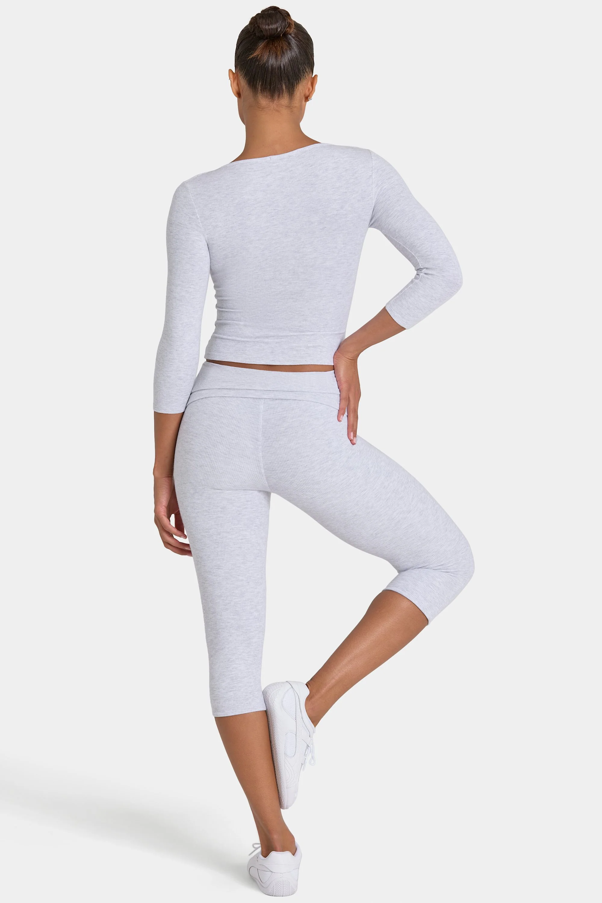 ButterCloud™ Low-Rise Capri Leggings in Grey Marl - Image 2