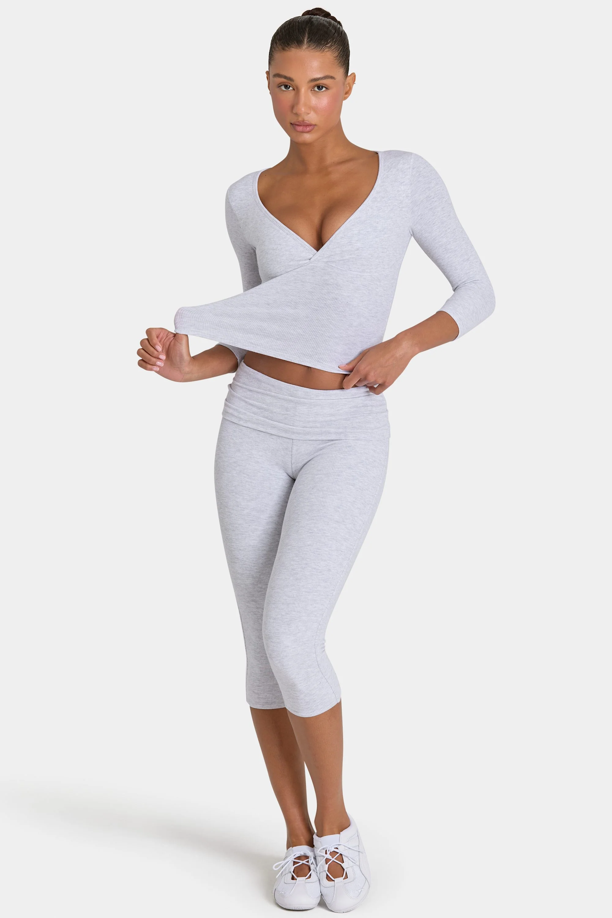 ButterCloud™ Low-Rise Capri Leggings in Grey Marl - Image 4