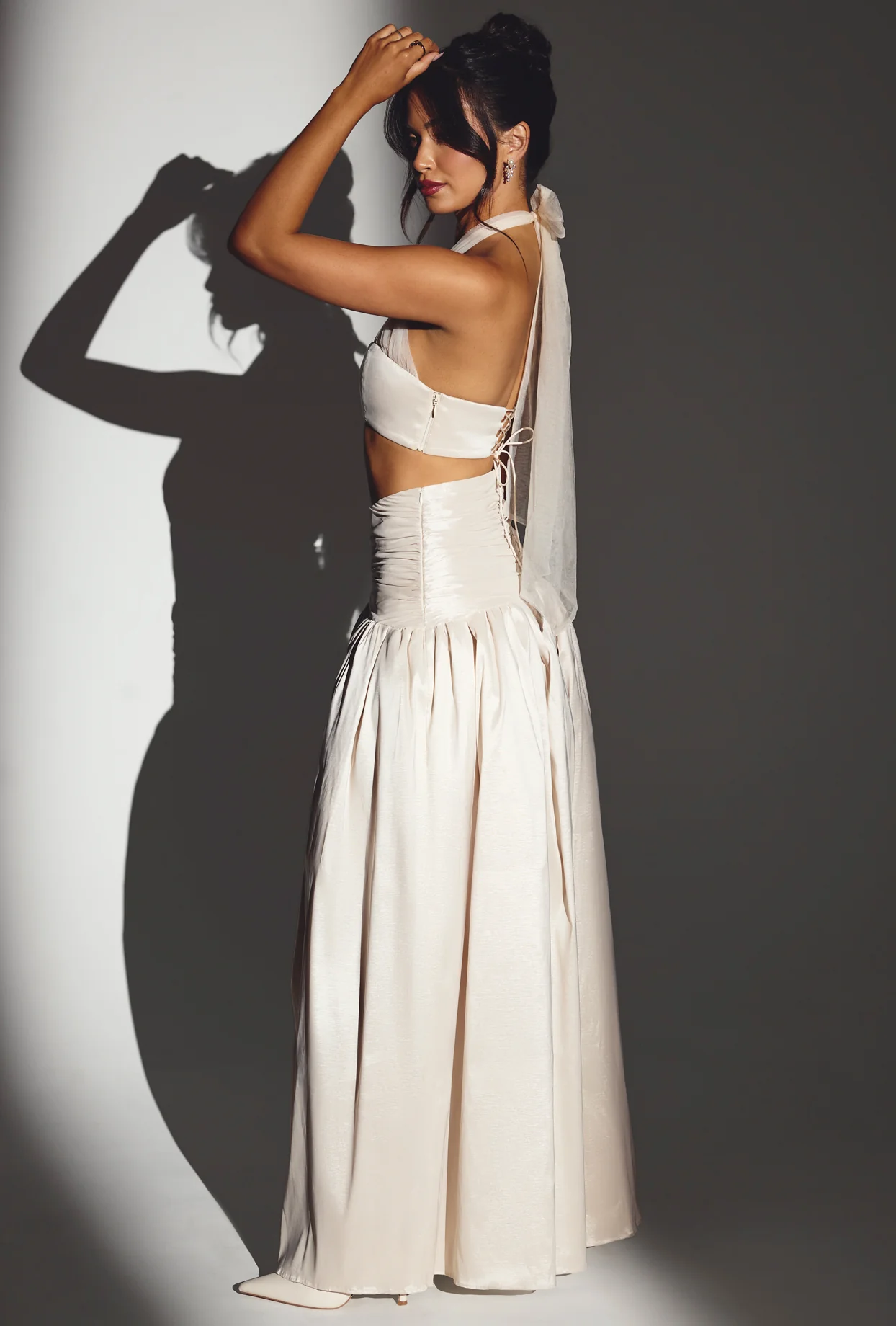 Woven Twill Voluminous Maxi Skirt in Ivory - Image 3