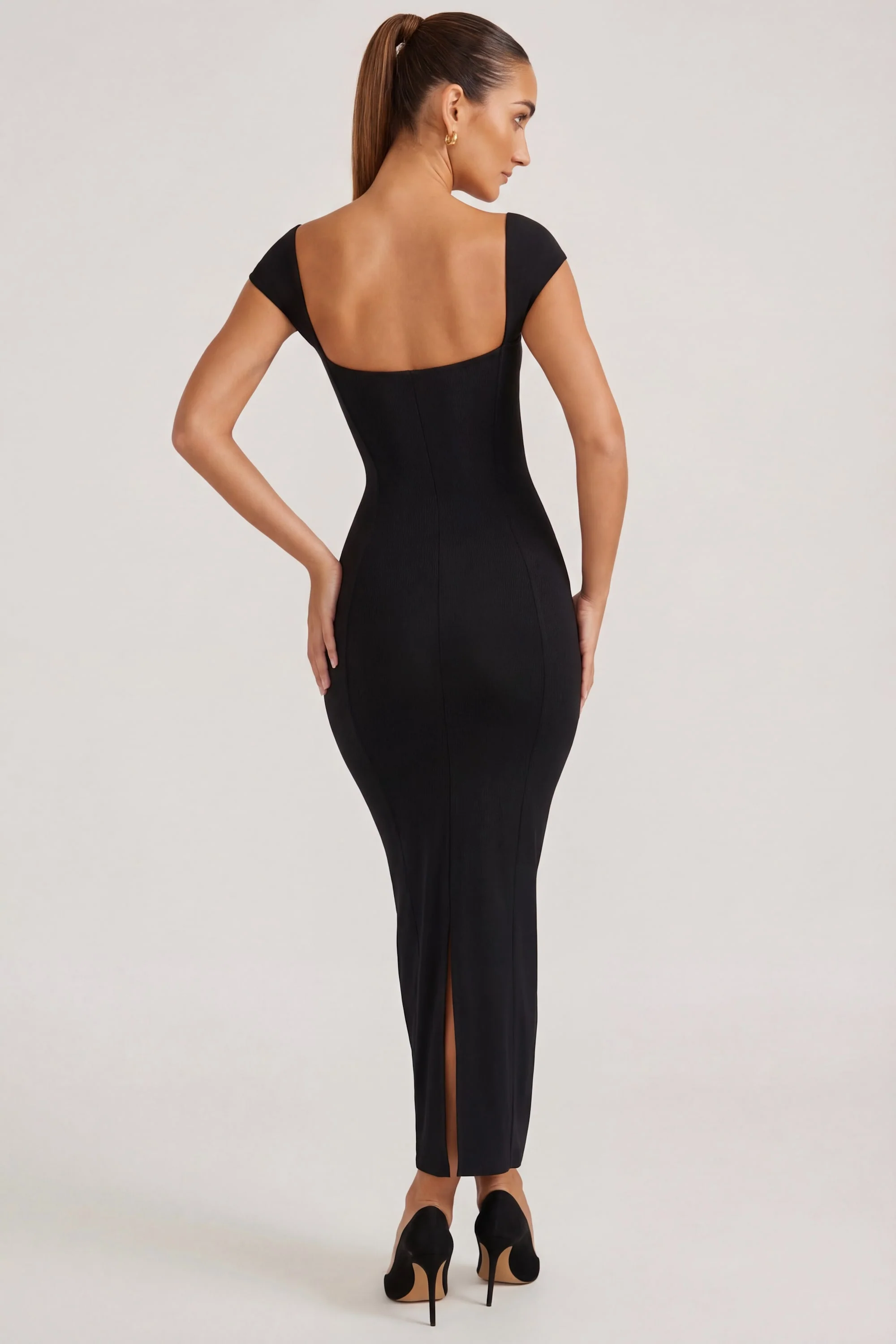 Sweetheart Neckline Maxi Dress in Black - Image 2