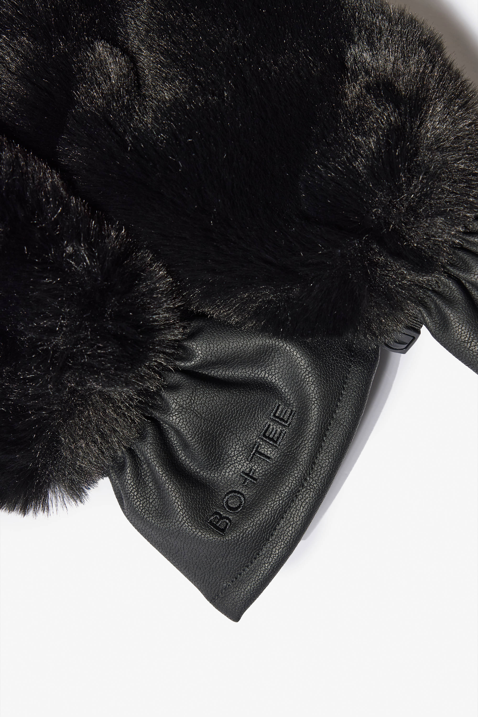 Faux-Fur Gloves in Black - Image 3