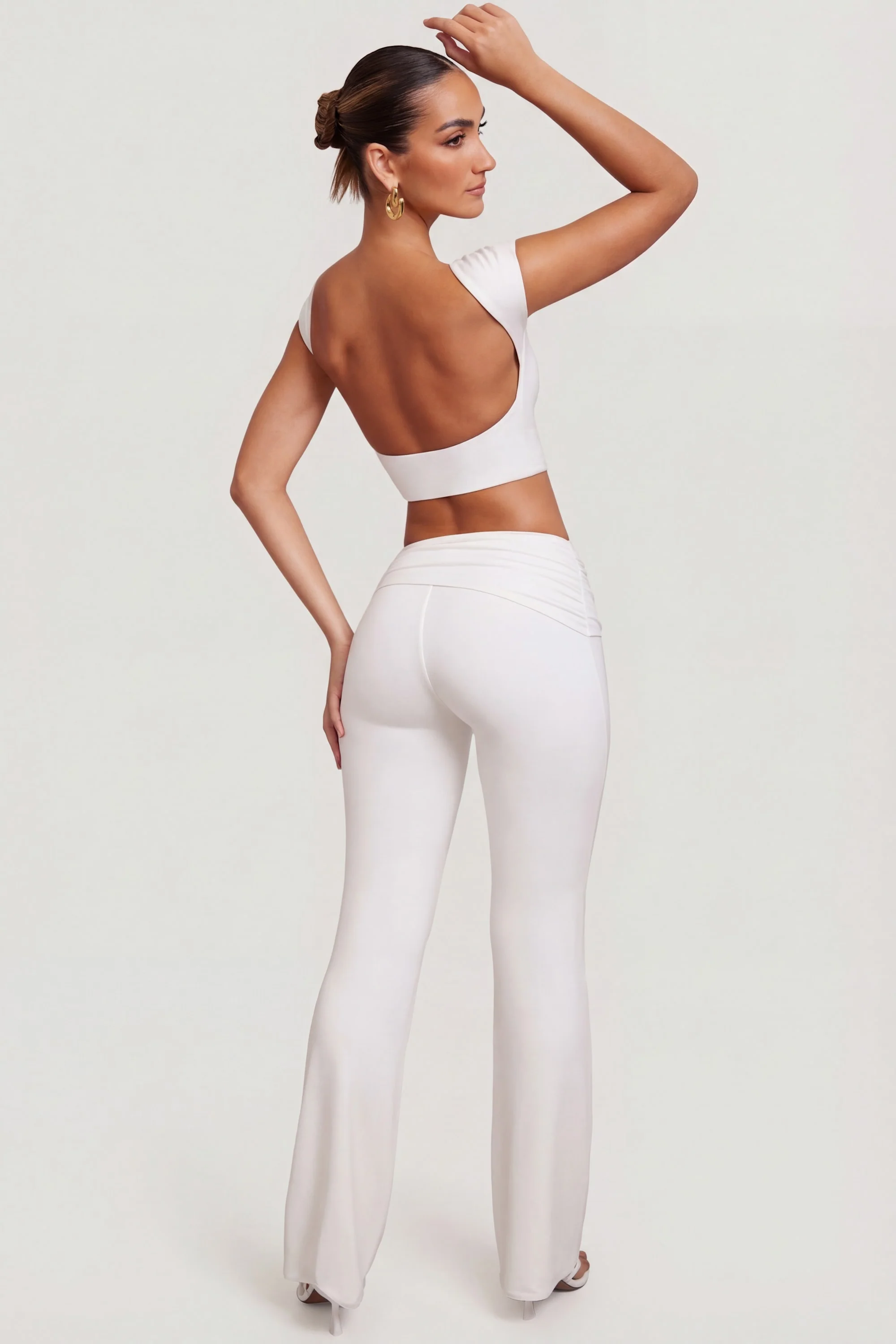 Mid-Rise Straight Leg Trousers in White - Image 5