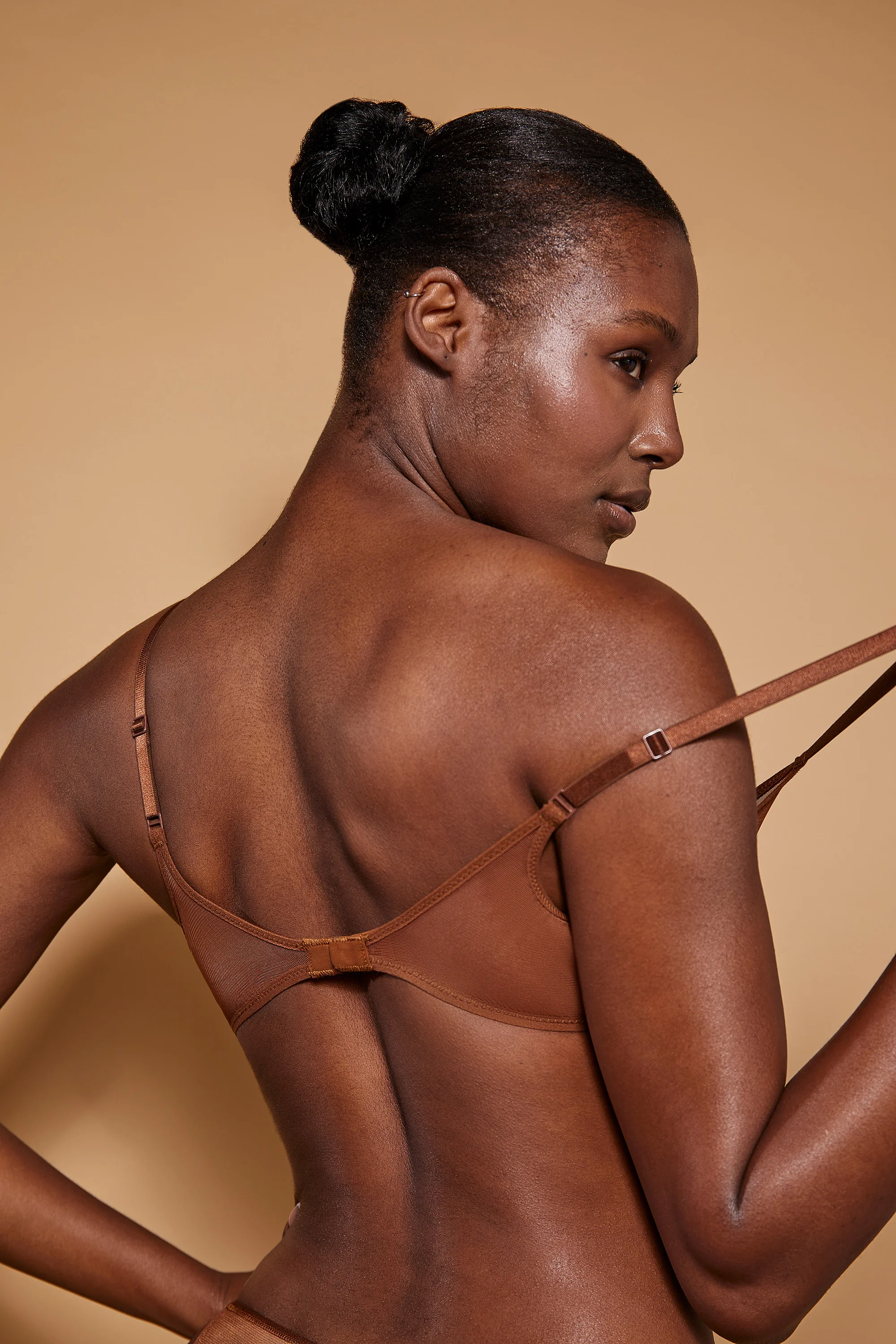 Soft Mesh Single Layer Triangle Bra in Chestnut - Image 5