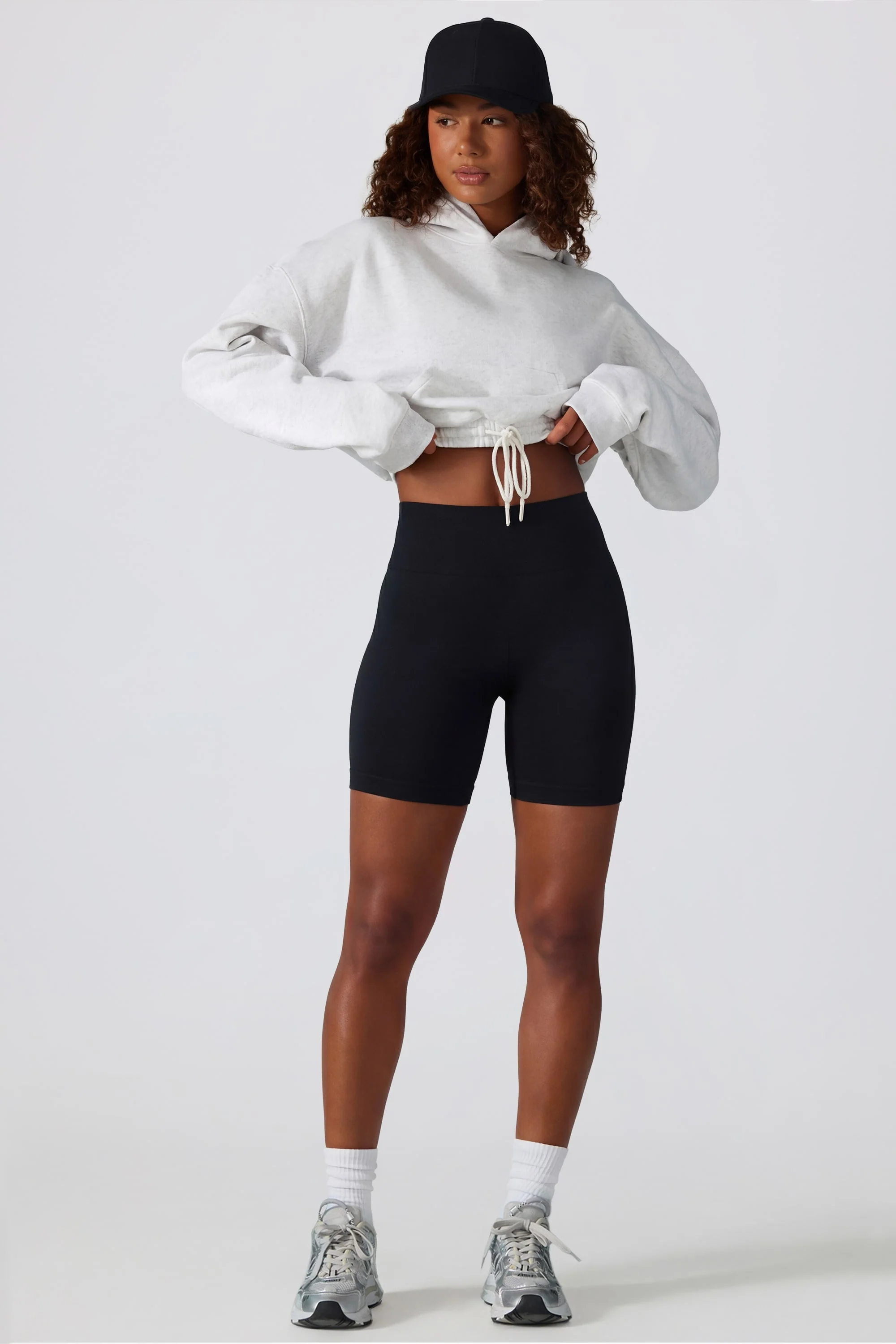 Super Sculpt Seamless Biker Shorts in Black - Image 6