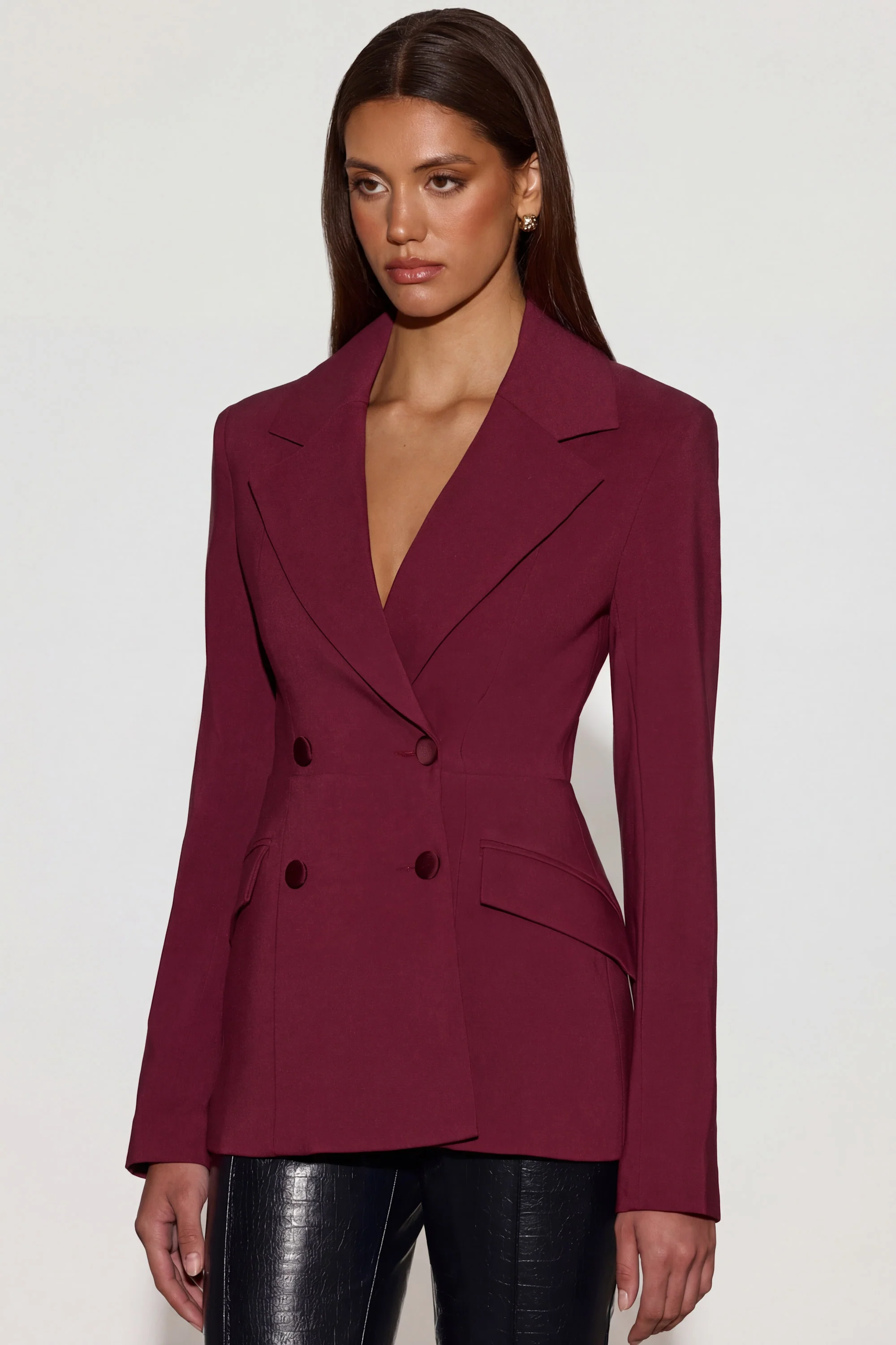 Structured Double-Breasted Blazer in Burgundy - Image 5