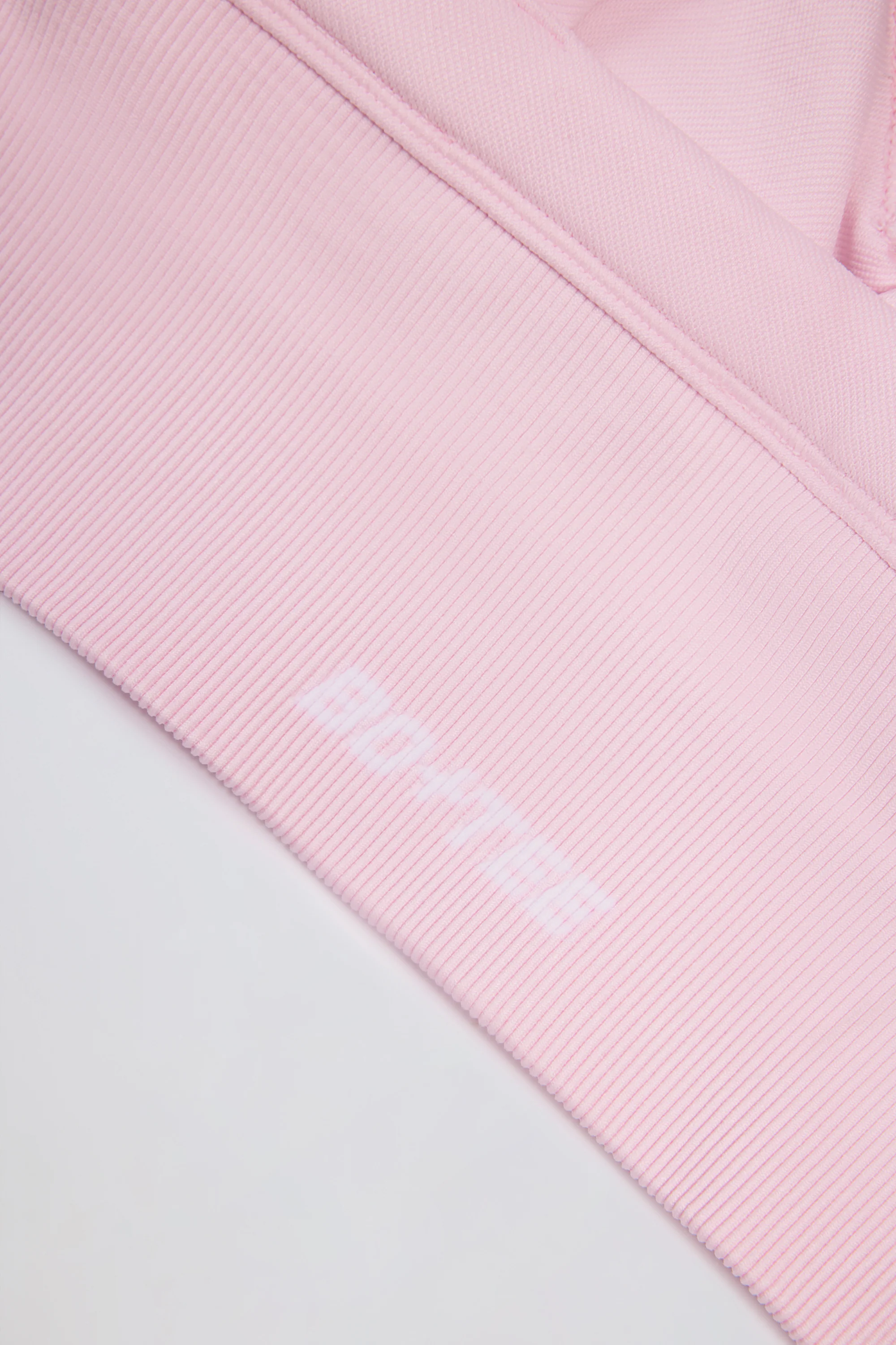 Super Sculpt Seamless Crossback Sports Bra in Soft Pink - Image 5