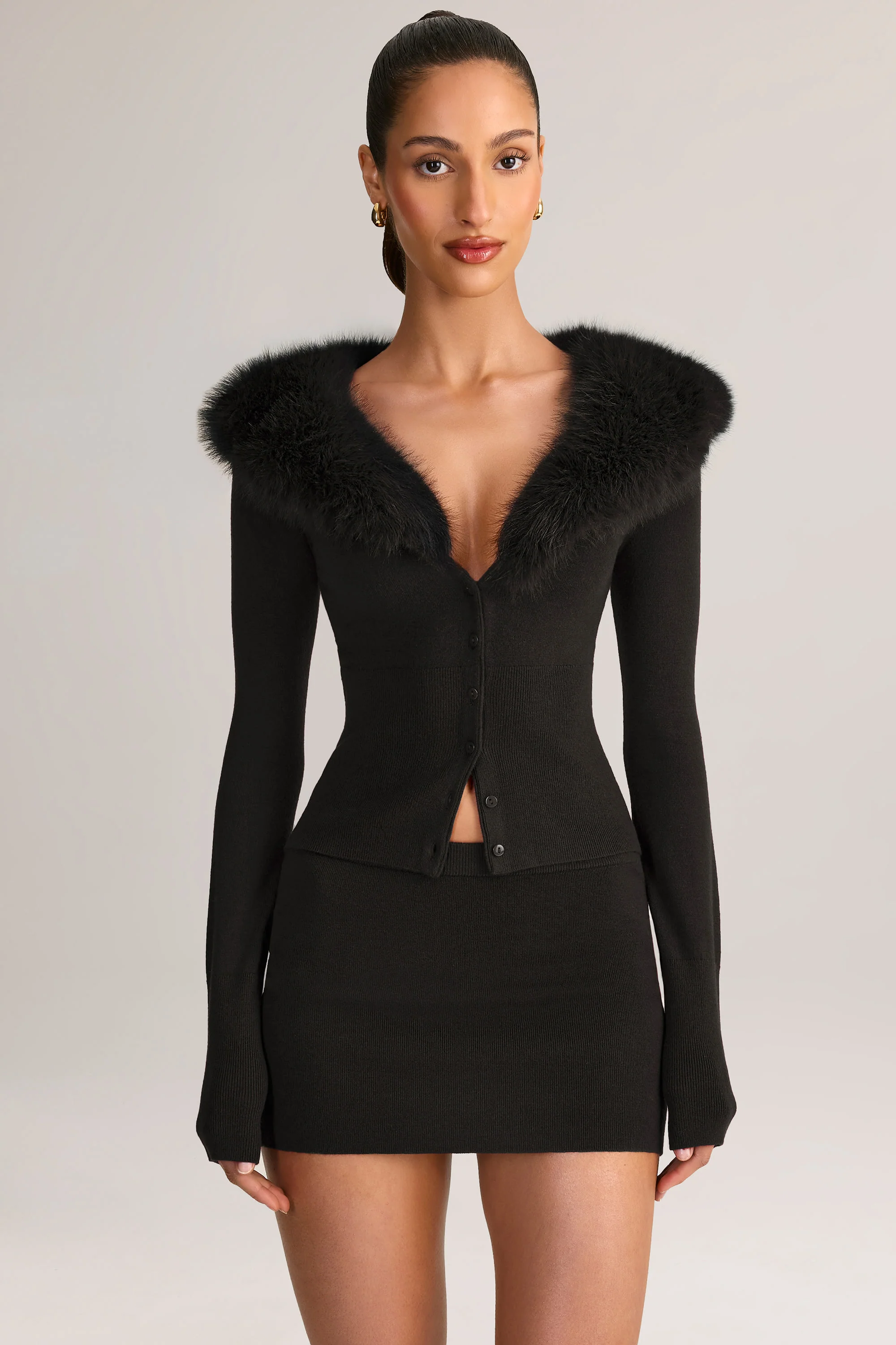 Knit Mid-Rise Mini Skirt in Black - Image 5