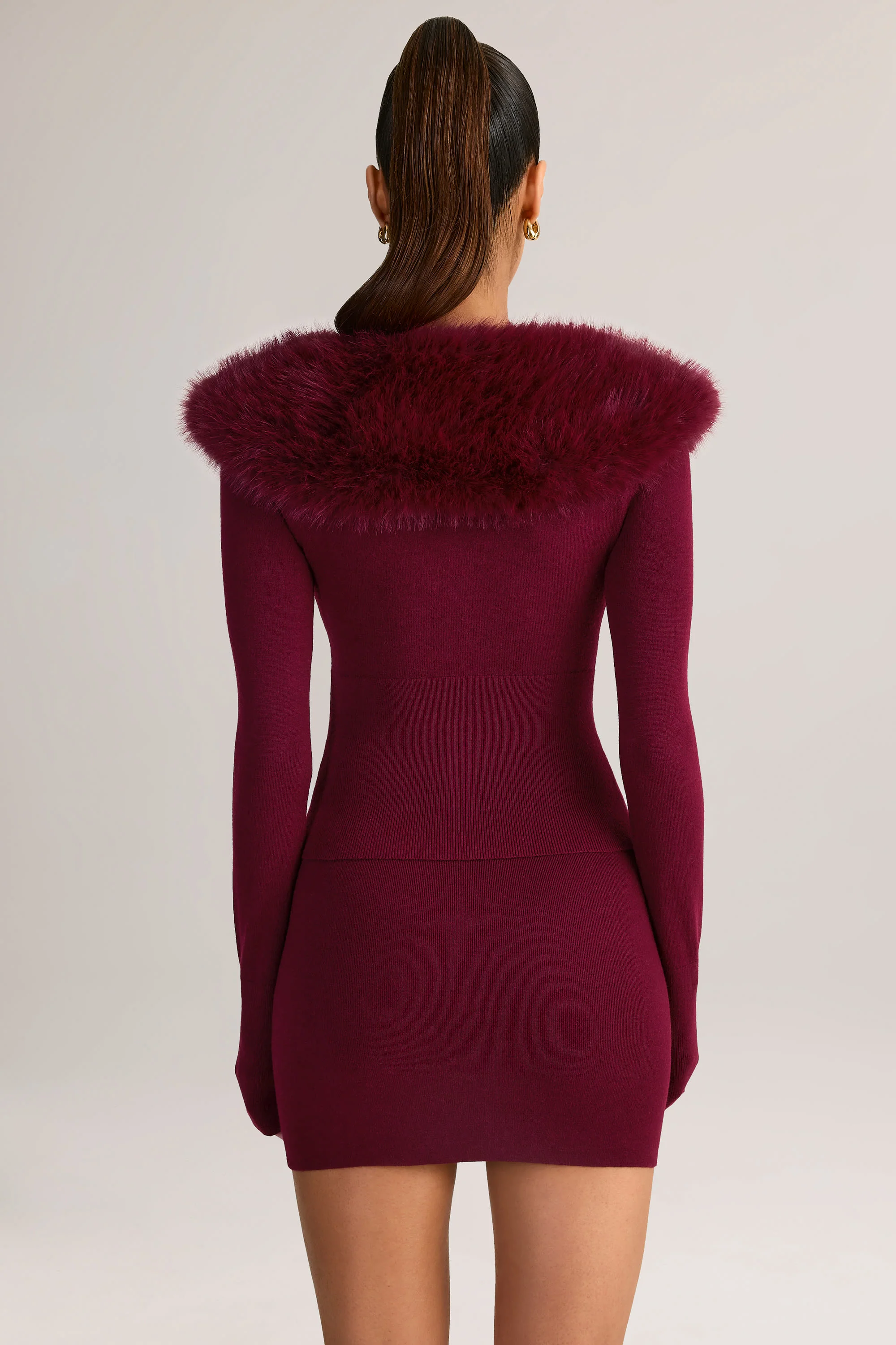 Knit Mid-Rise Mini Skirt in Wine - Image 2