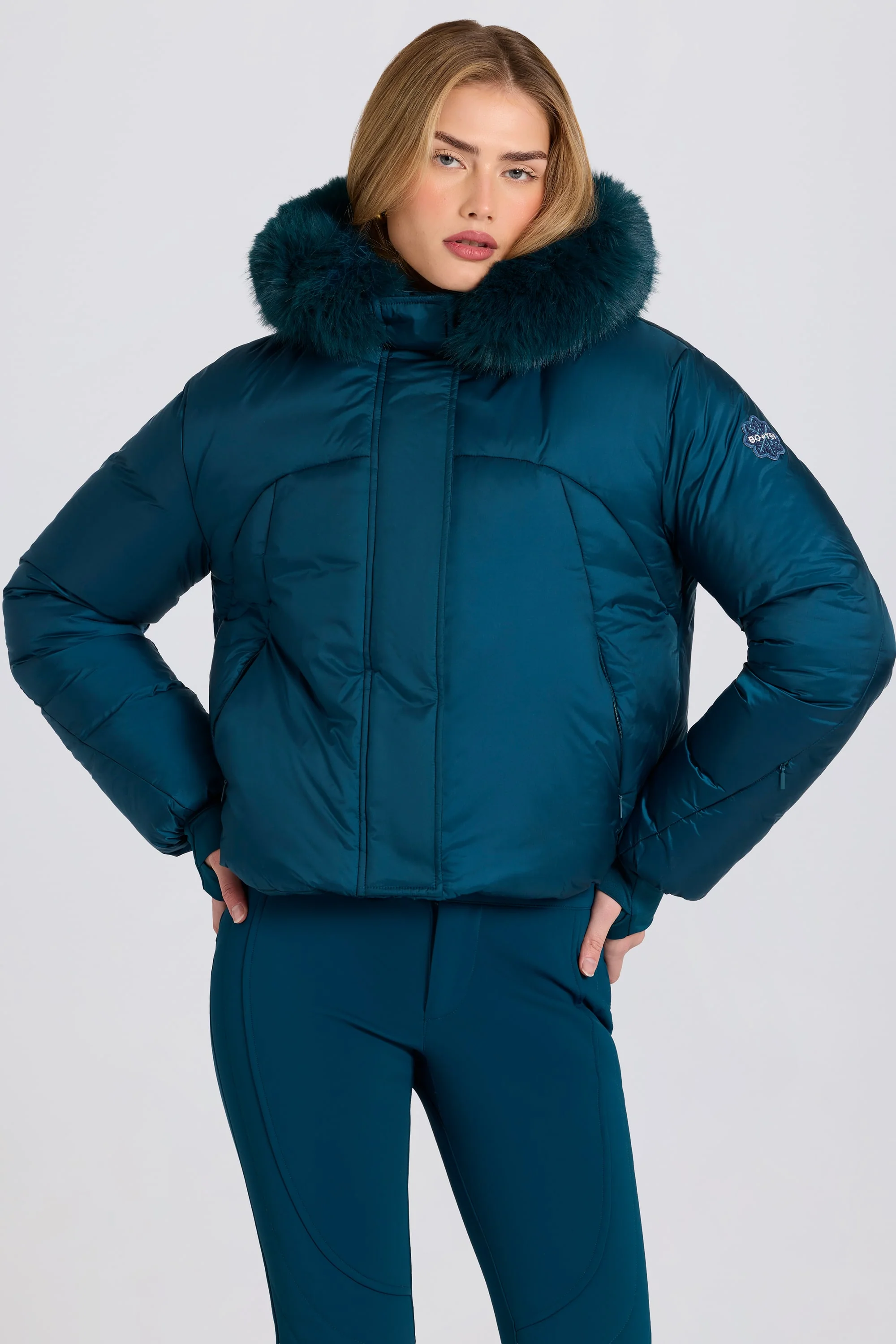 Waterproof Faux-Fur Hood Cropped Ski Jacket in Teal - Image 3